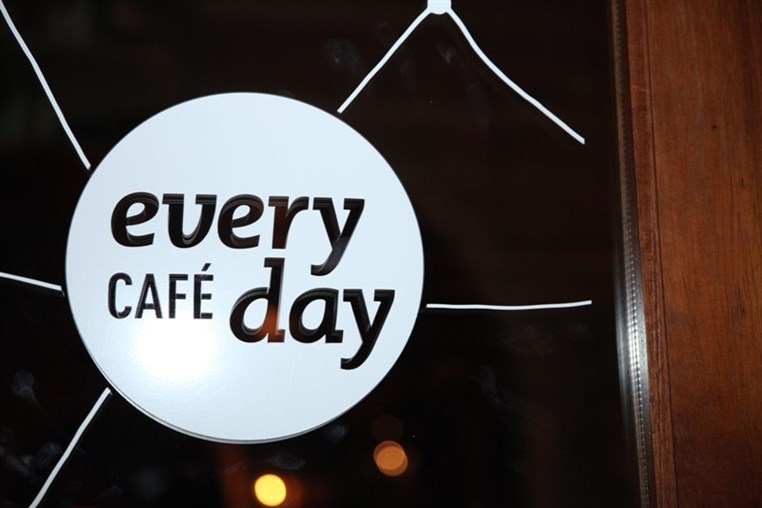 Valentine's at Everyday Cafe